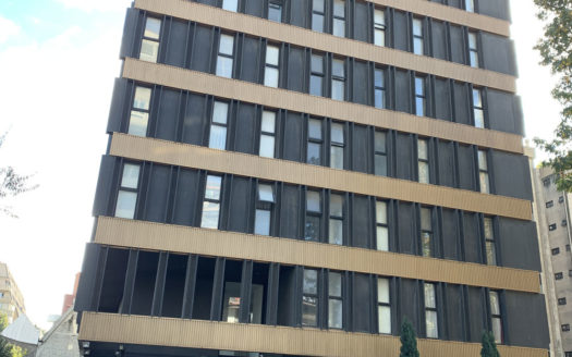 Moderno Departamento en Edificio Gold