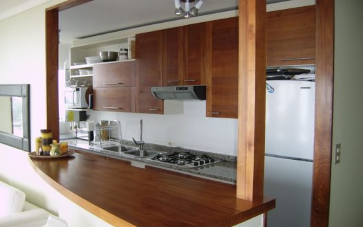 Departamento Amoblado en Condominio Bosquemar I